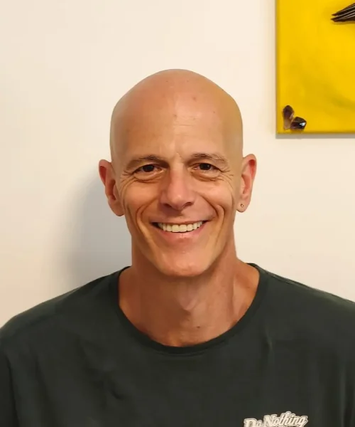 איתן גינוסר תמונה עדכנית